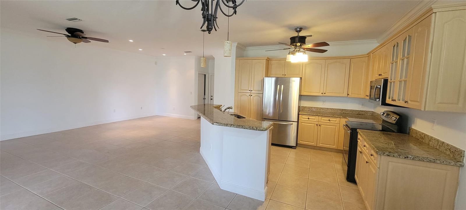 728 NW 156TH Avenue — photo 5