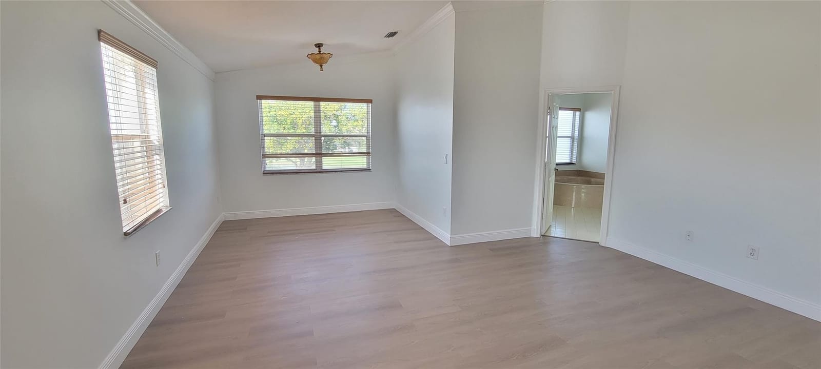 728 NW 156TH Avenue — photo 8