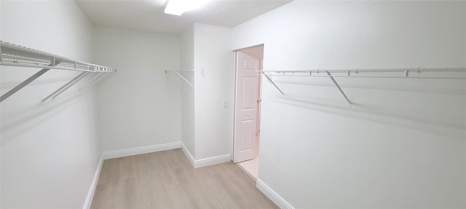 728 NW 156TH Avenue — photo 9