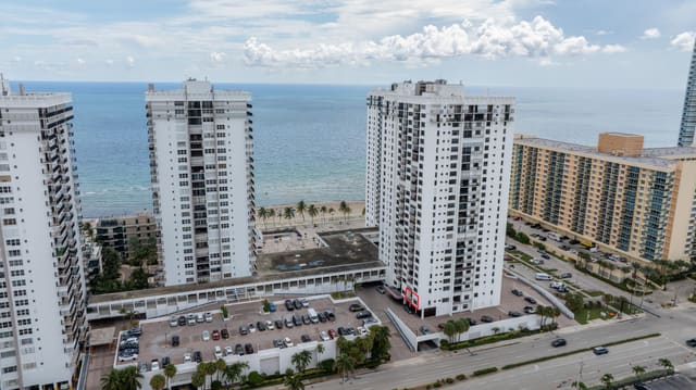 2401 S Ocean Drive 305, Hollywood, FL 33019