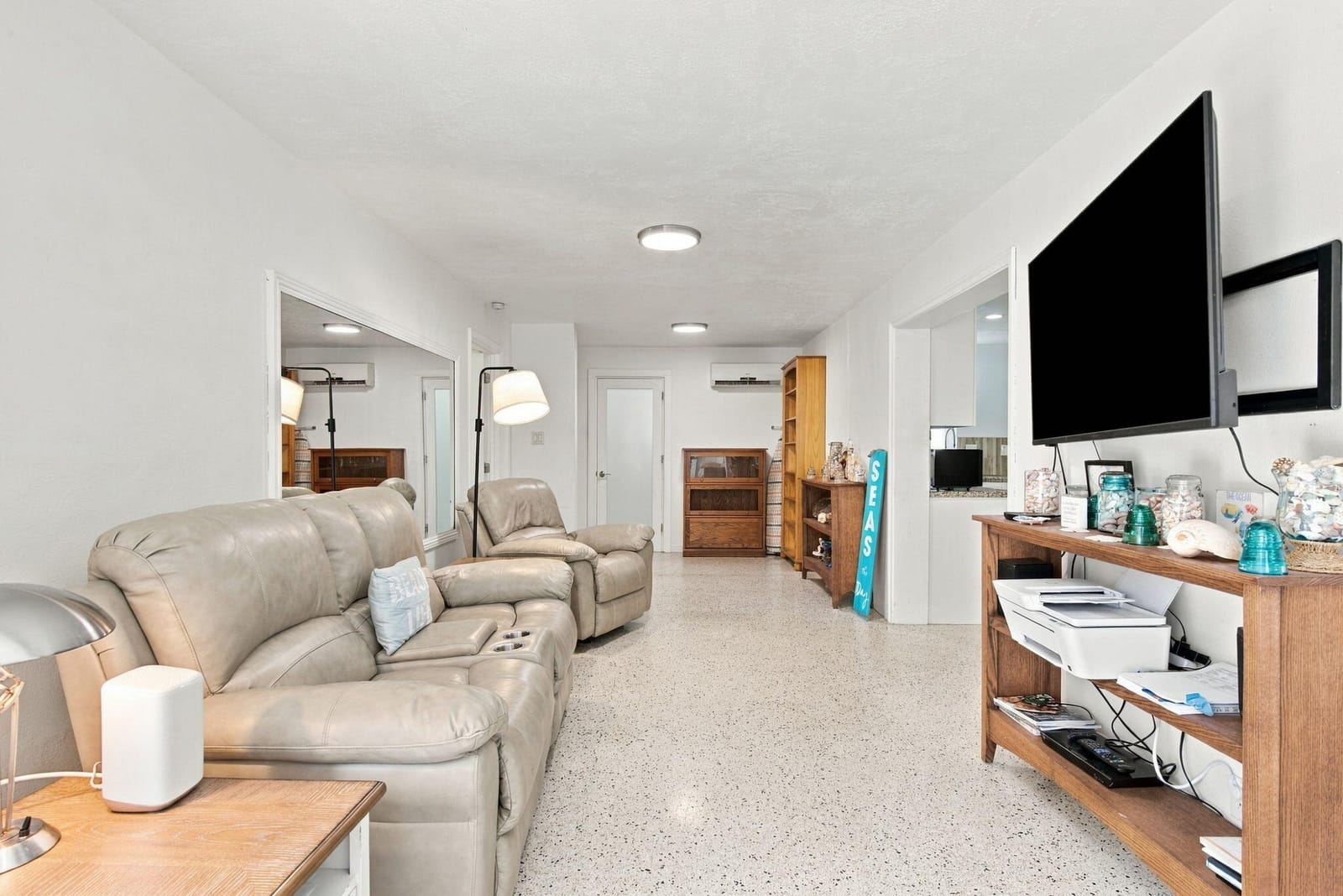 245 SW 5TH Street — photo 11