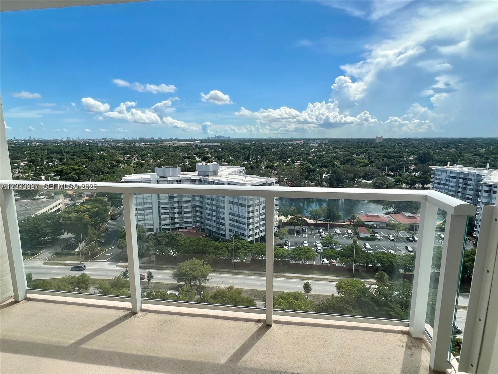 1351 NE Miami Gardens Drive PH11E — photo 12
