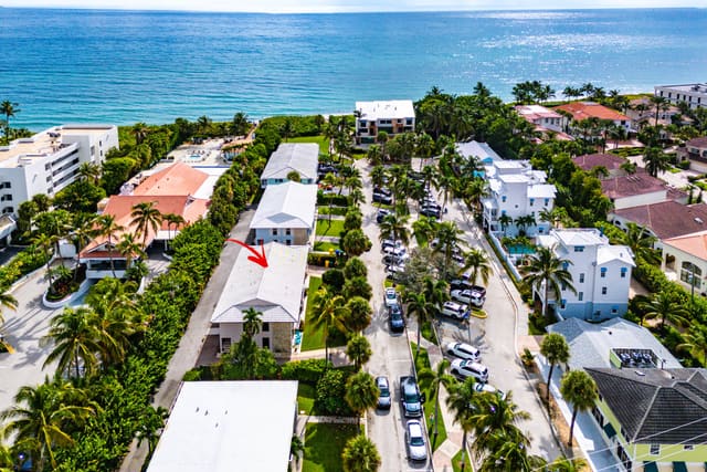 291 Mercury Road 4, Juno Beach, FL 33408