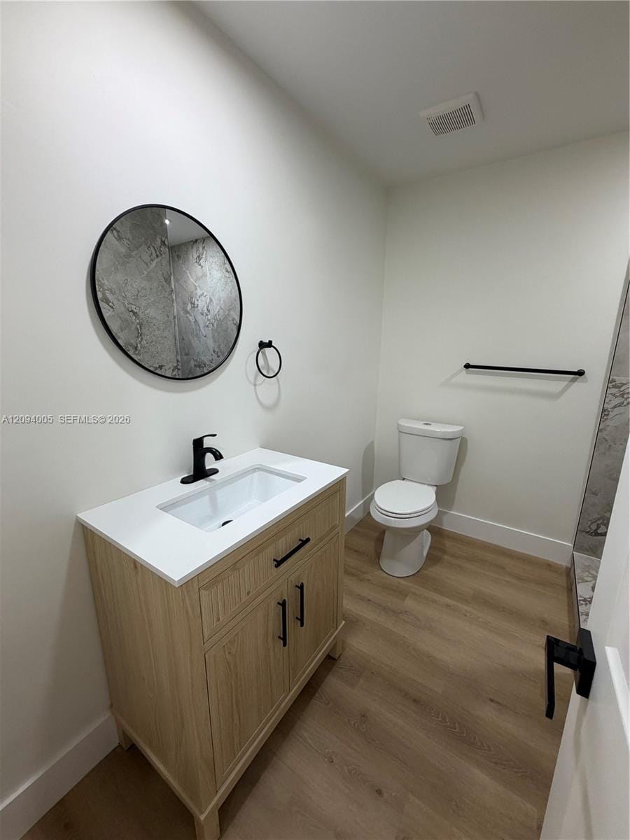 708 SW 7th Avenue, Hallandale Beach, FL 33009 photo 13