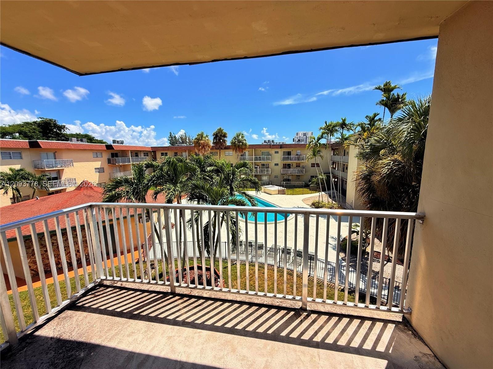 7505 SW 82nd Street 305, Miami, FL 33143 photo 12
