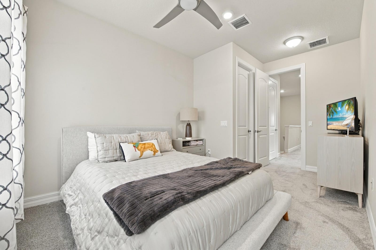 8672 ESCUE Street — photo 12