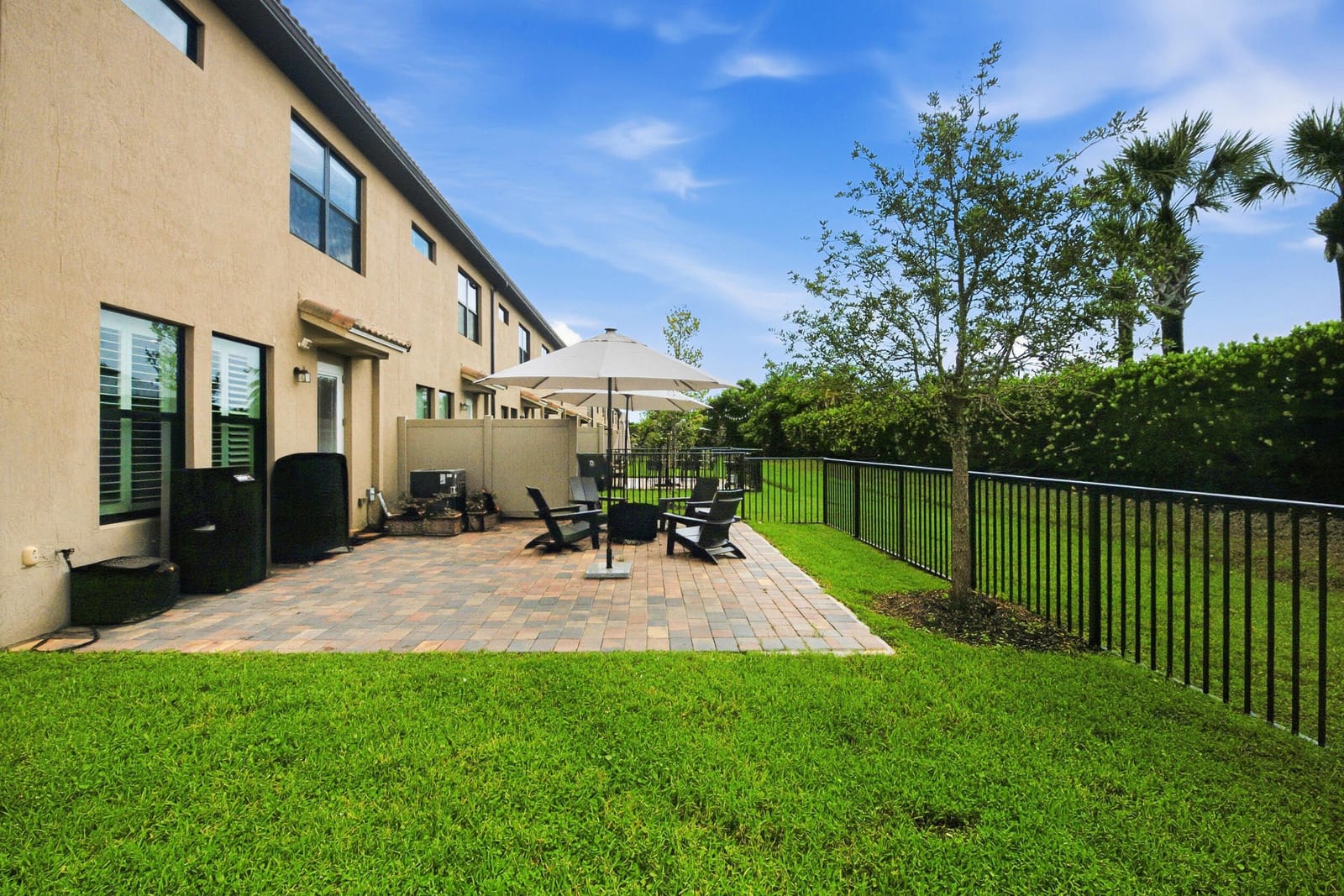 8672 ESCUE Street, Lake Worth, FL 33467 photo 28