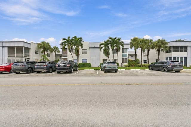 541 BURGUNDY L 541, Delray Beach, FL 33484