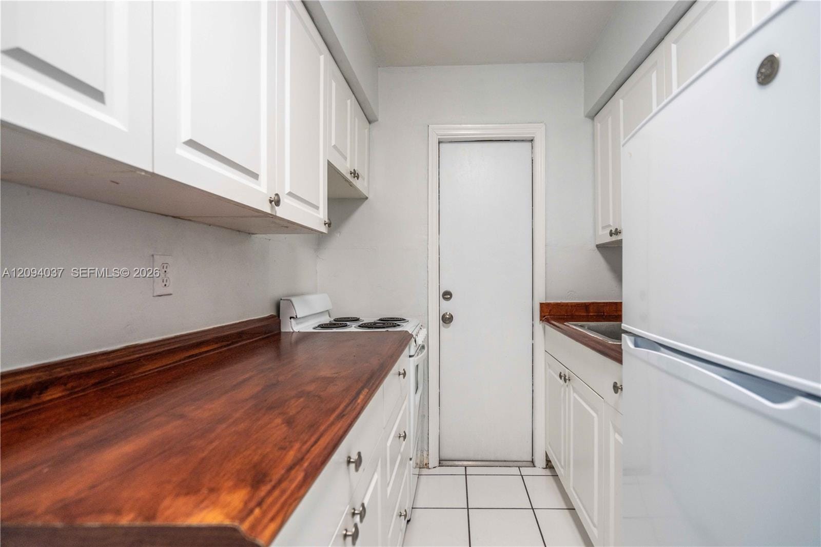 260 Navarre Avenue 11, Coral Gables, FL 33134 photo 8