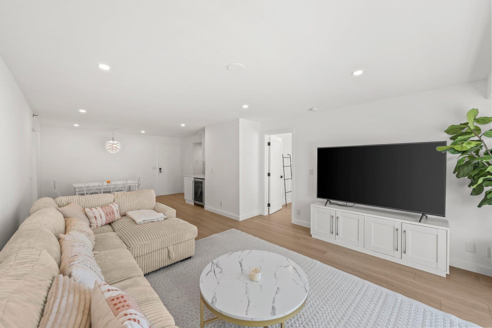 4505 S Ocean Boulevard 203 — photo 2