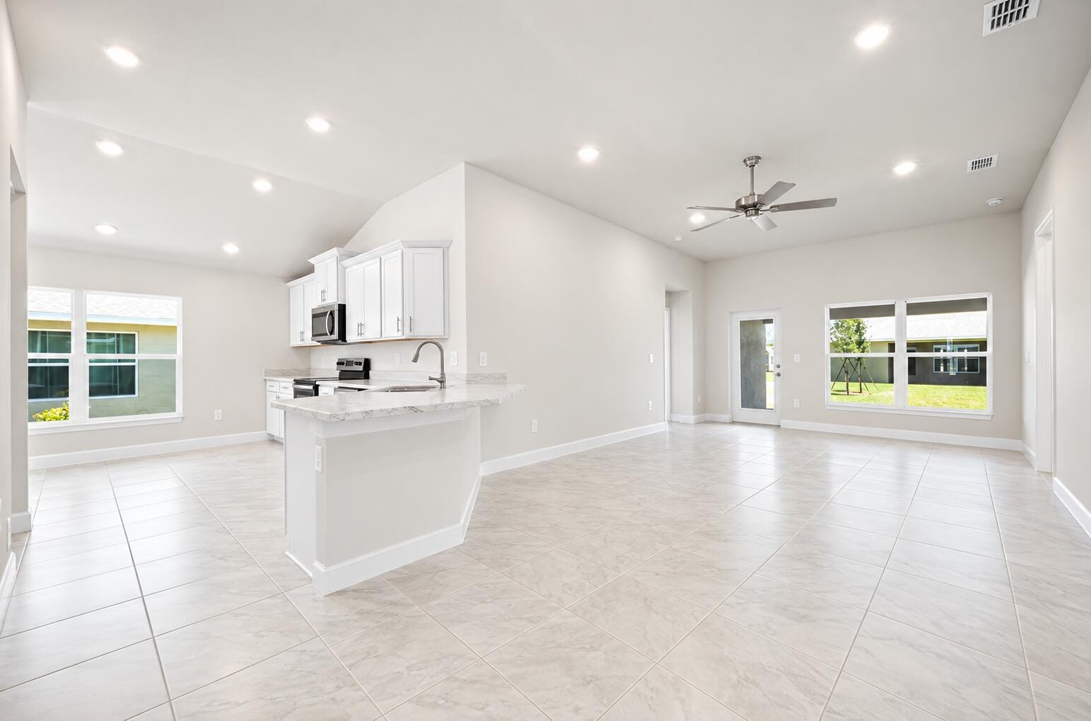 5223 VESPERA Street — photo 3