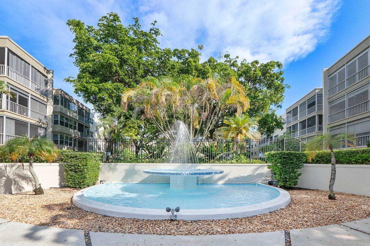6731 CYPRESS Road 205, Plantation, FL 33317 photo 1
