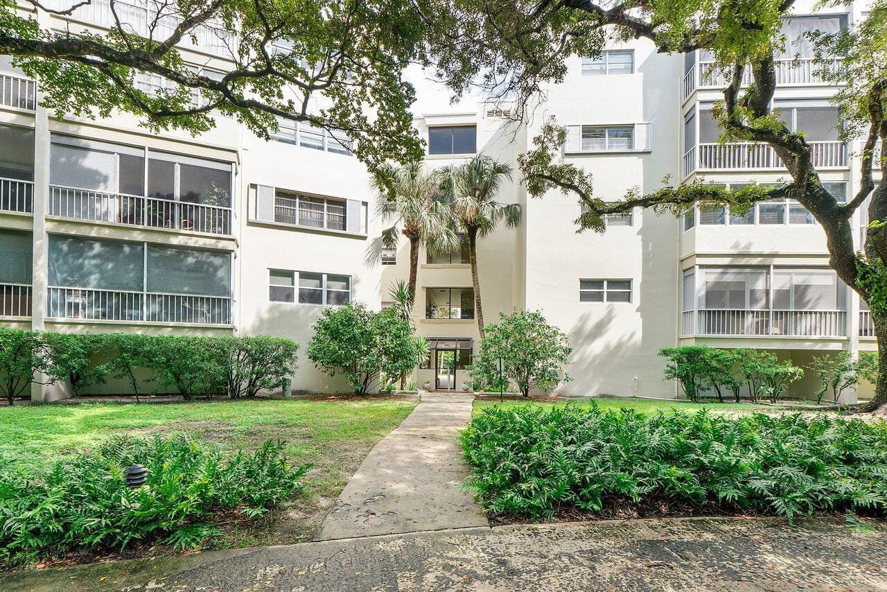 6731 CYPRESS Road 205, Plantation, FL 33317 photo 3