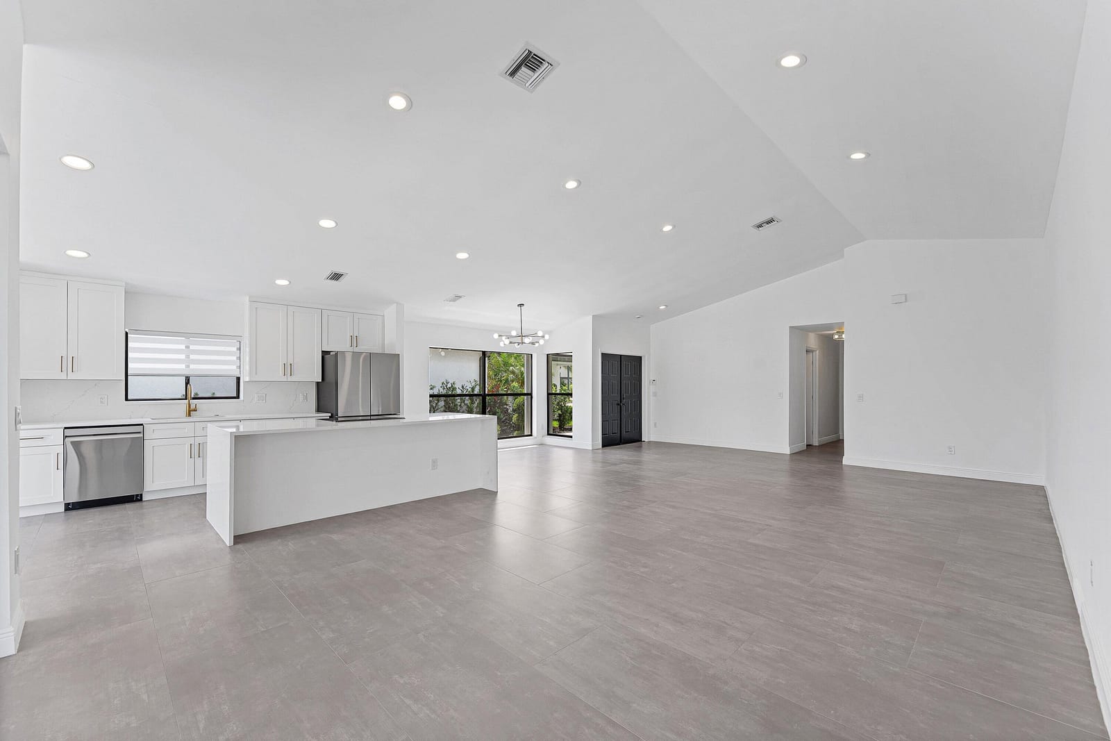 11152 HIGHLAND Circle, Boca Raton, FL 33428 photo 3