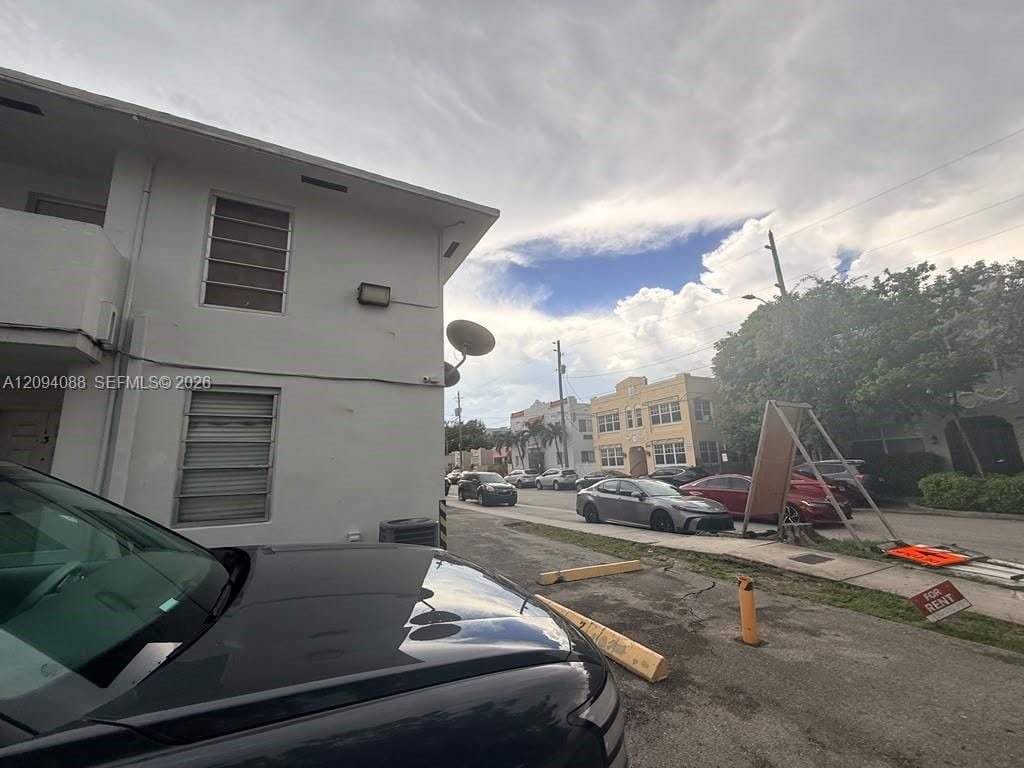 990 SW 4th Street 7 — photo 1