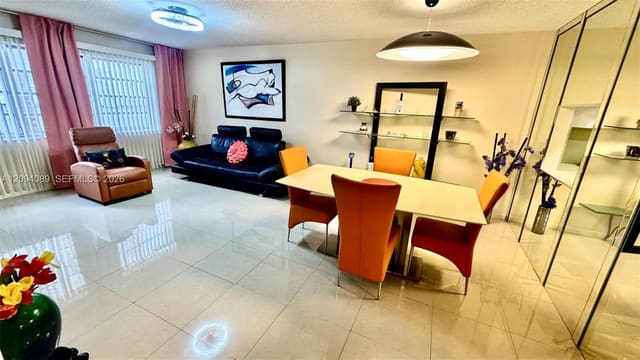 410 SE 2nd Street 219, Hallandale Beach, FL 33009