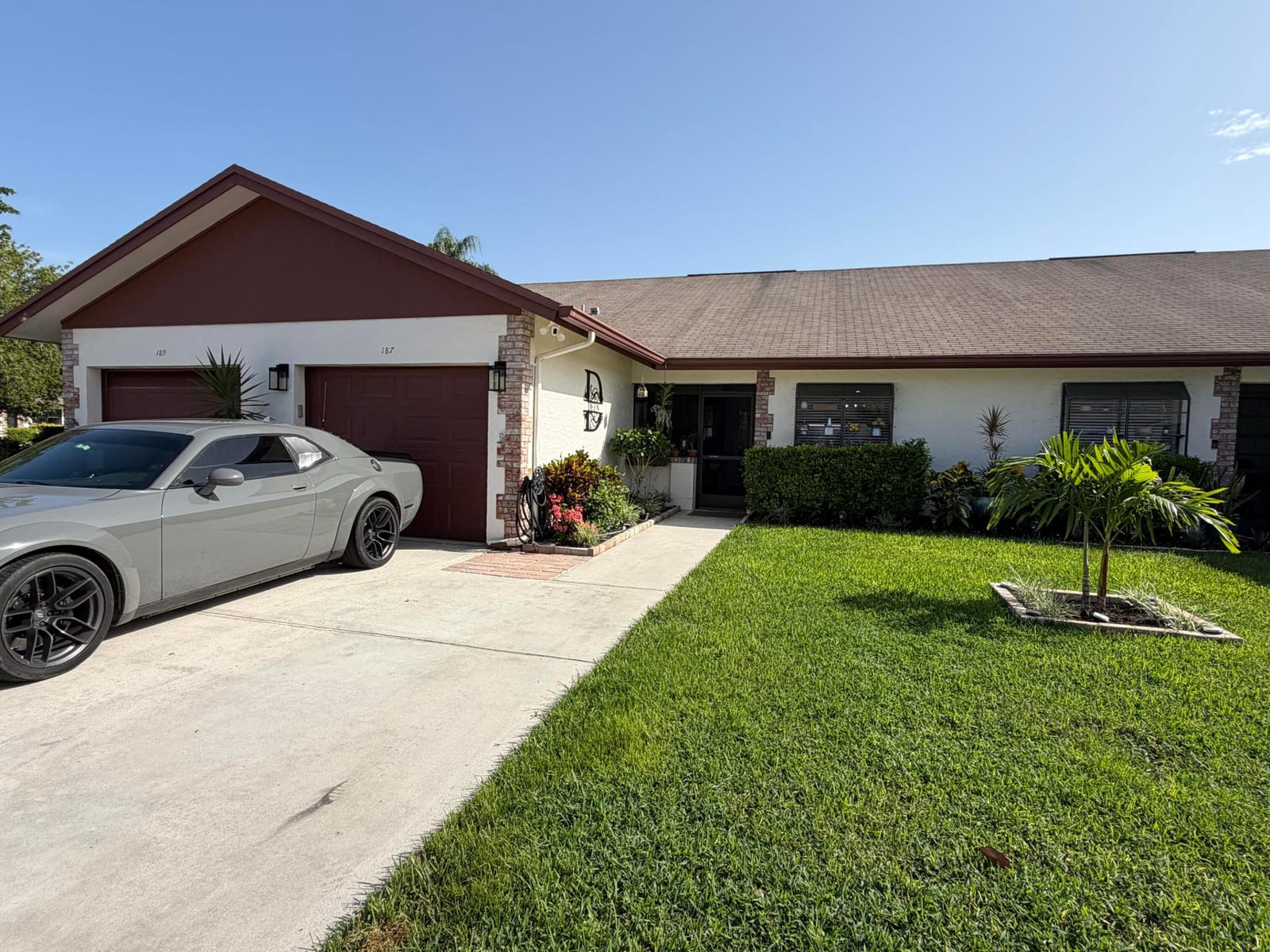 187 Moccasin Trail N, Jupiter, FL 33458 photo 1