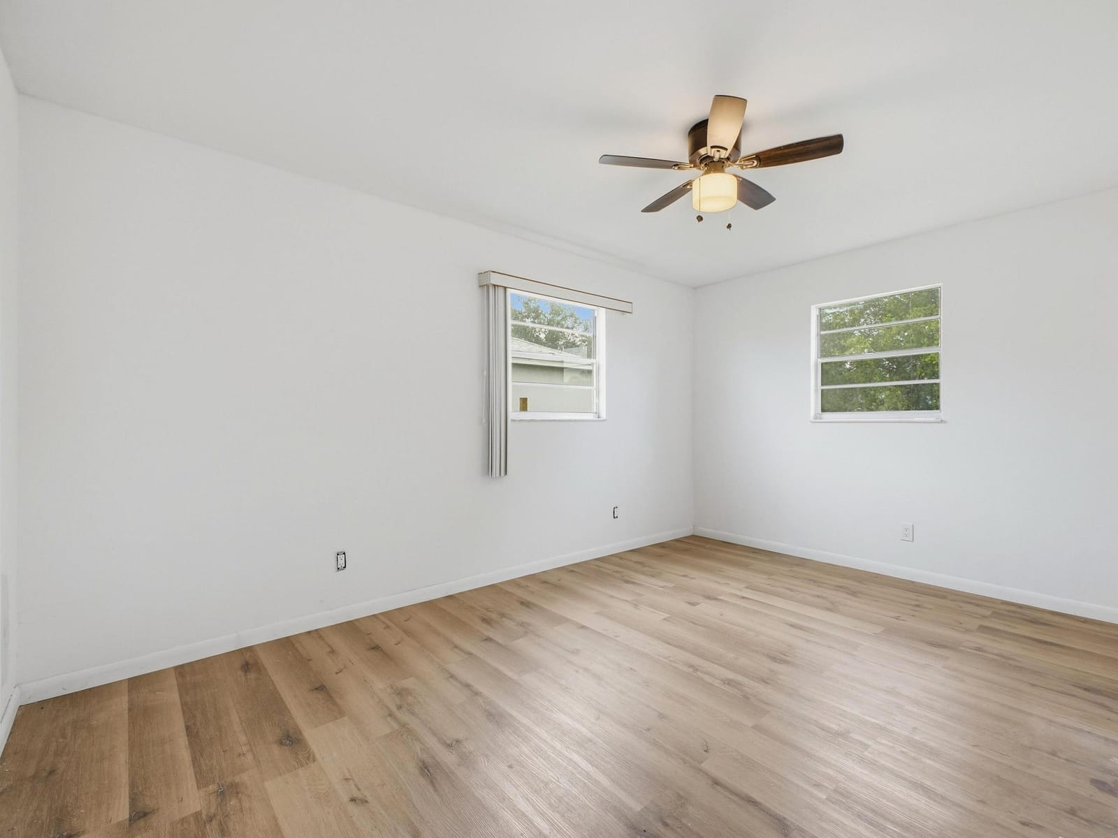 711 NW RIVERSIDE Drive, Port St. Lucie, FL 34983 photo 15