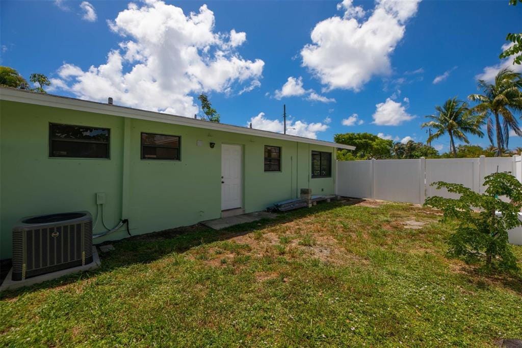 805 NE 40TH Street 1-3, Oakland Park, FL 33334 photo 15