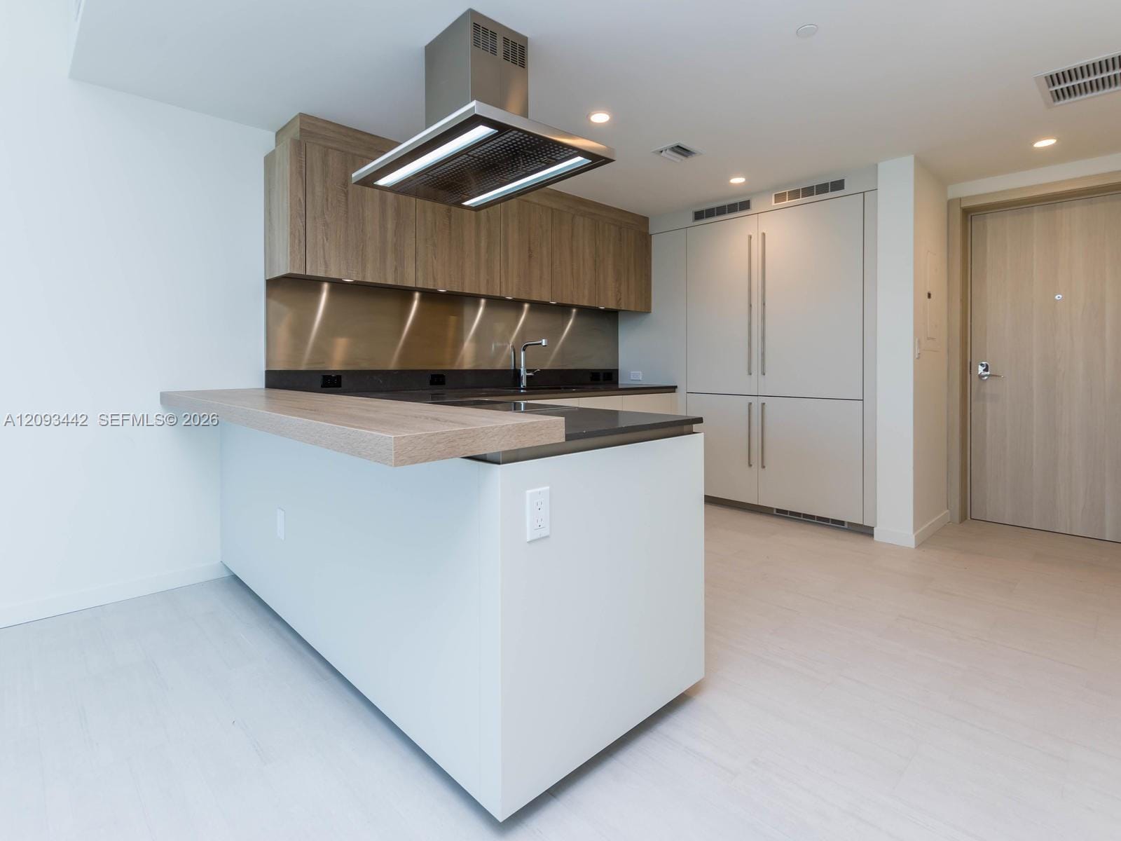 1000 Brickell Plaza 4104 — photo 11
