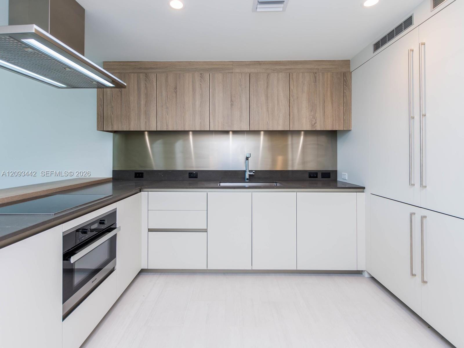 1000 Brickell Plaza 4104 — photo 12