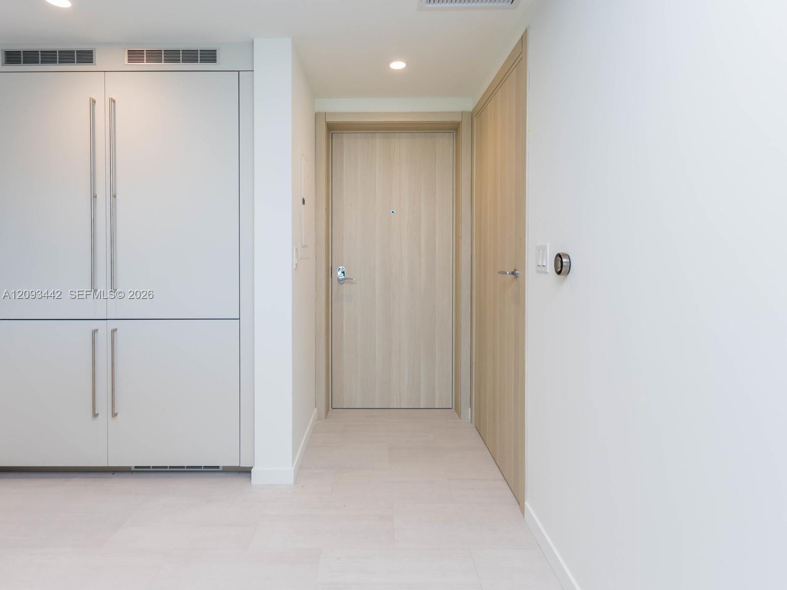 1000 Brickell Plaza 4104 — photo 5
