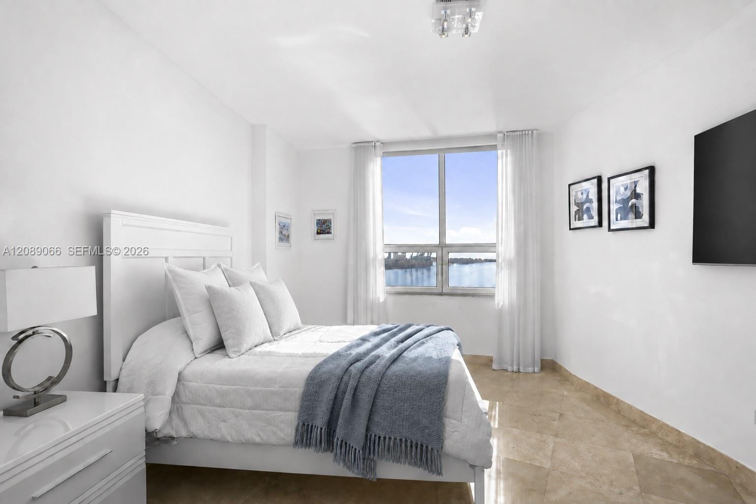808 Brickell Key Drive 2002, Miami, FL 33131 photo 23