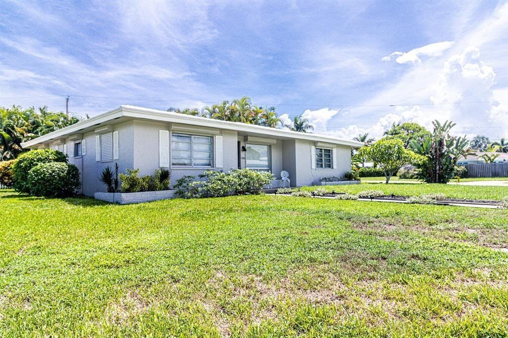 1300 SE 7TH Court, Deerfield Beach, FL 33441 photo 1