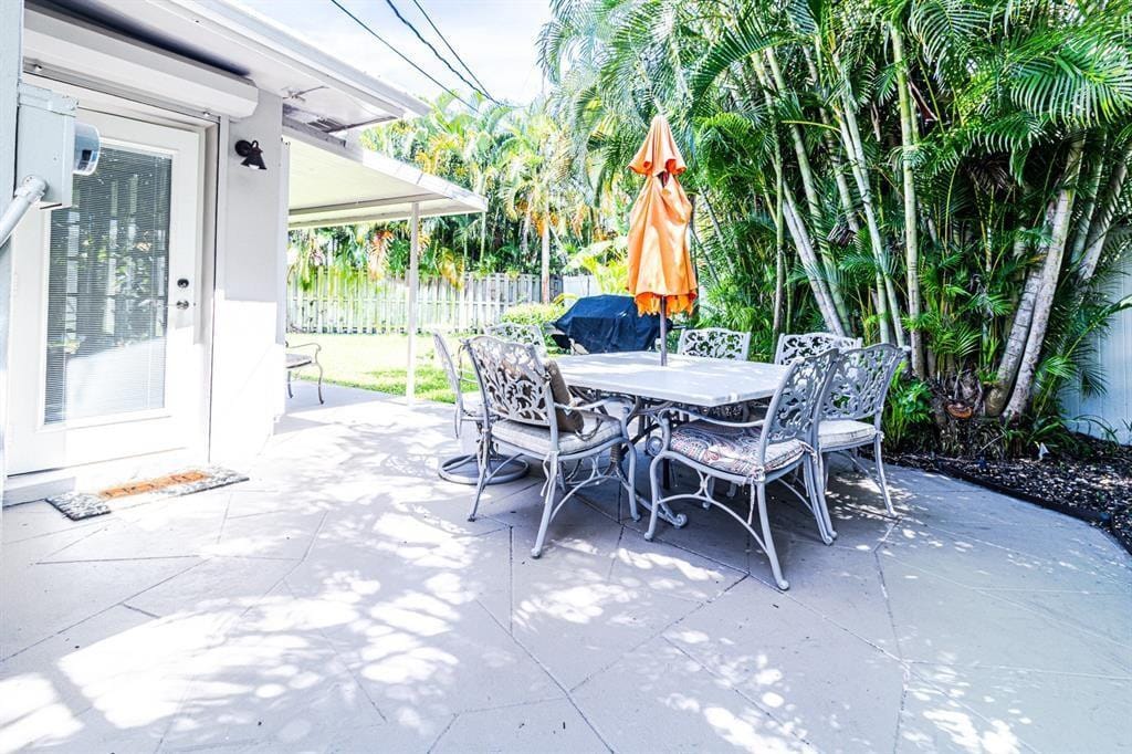 1300 SE 7TH Court, Deerfield Beach, FL 33441 photo 25