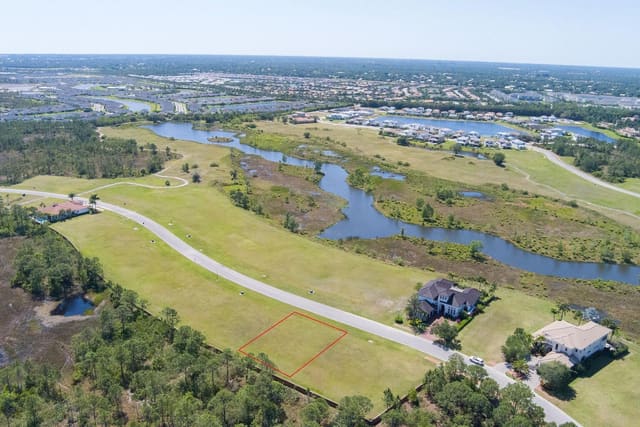 137 SE TRAMONTO Street, Port St. Lucie, FL 34984