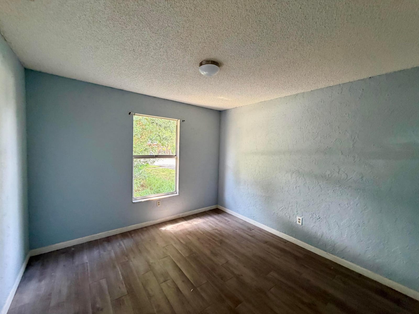332 Fleming Avenue — photo 6