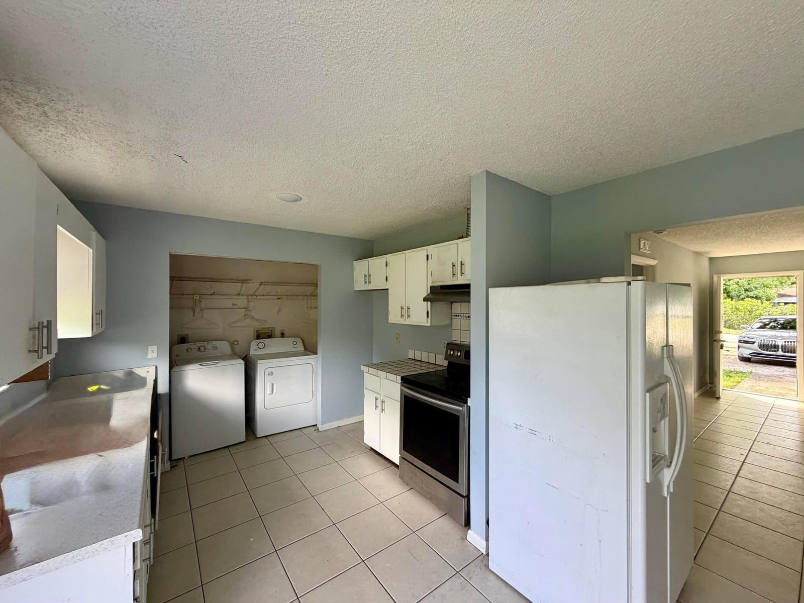 332 Fleming Avenue — photo 8