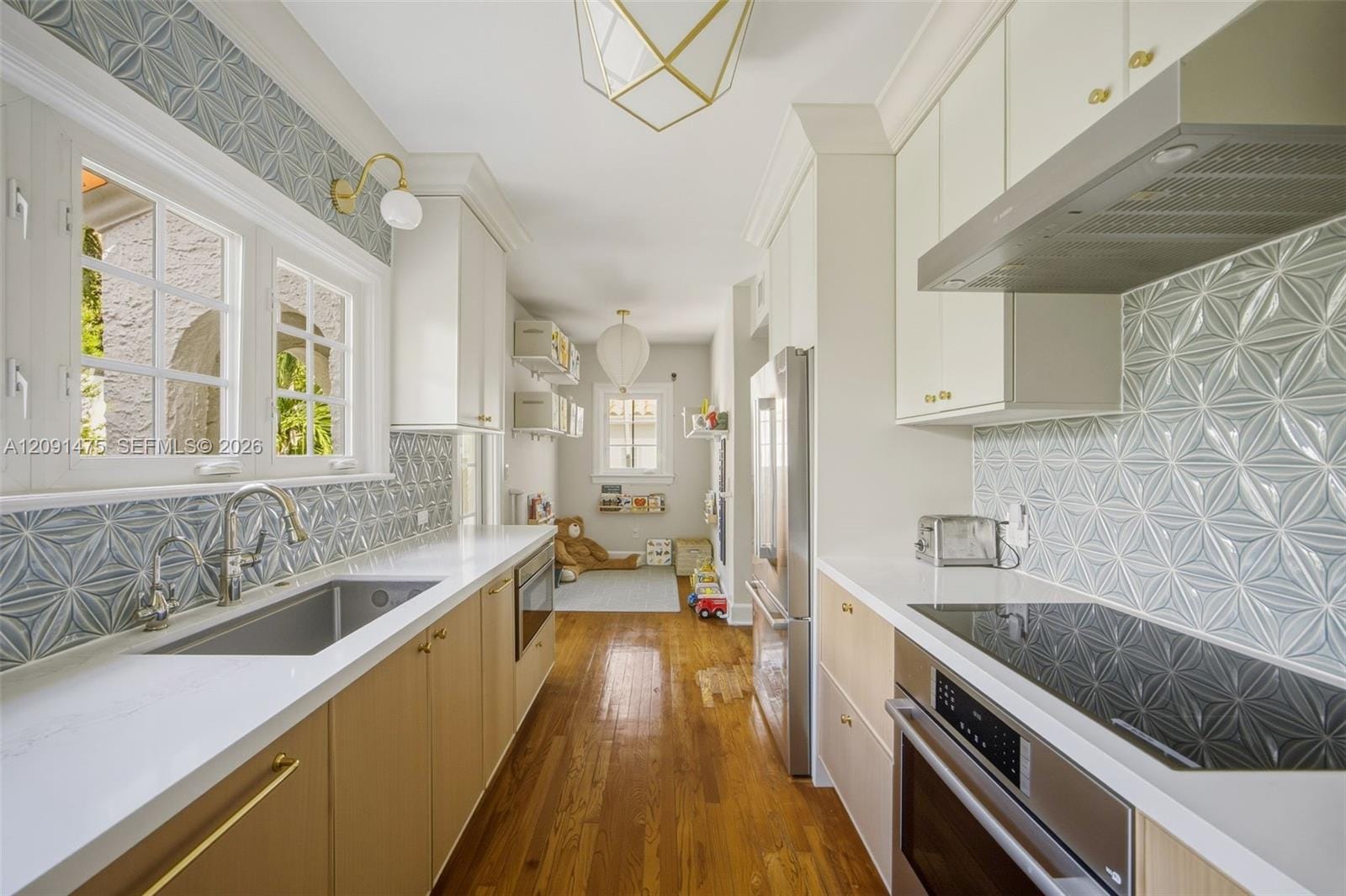 505 Navarre Avenue, Coral Gables, FL 33134 photo 7