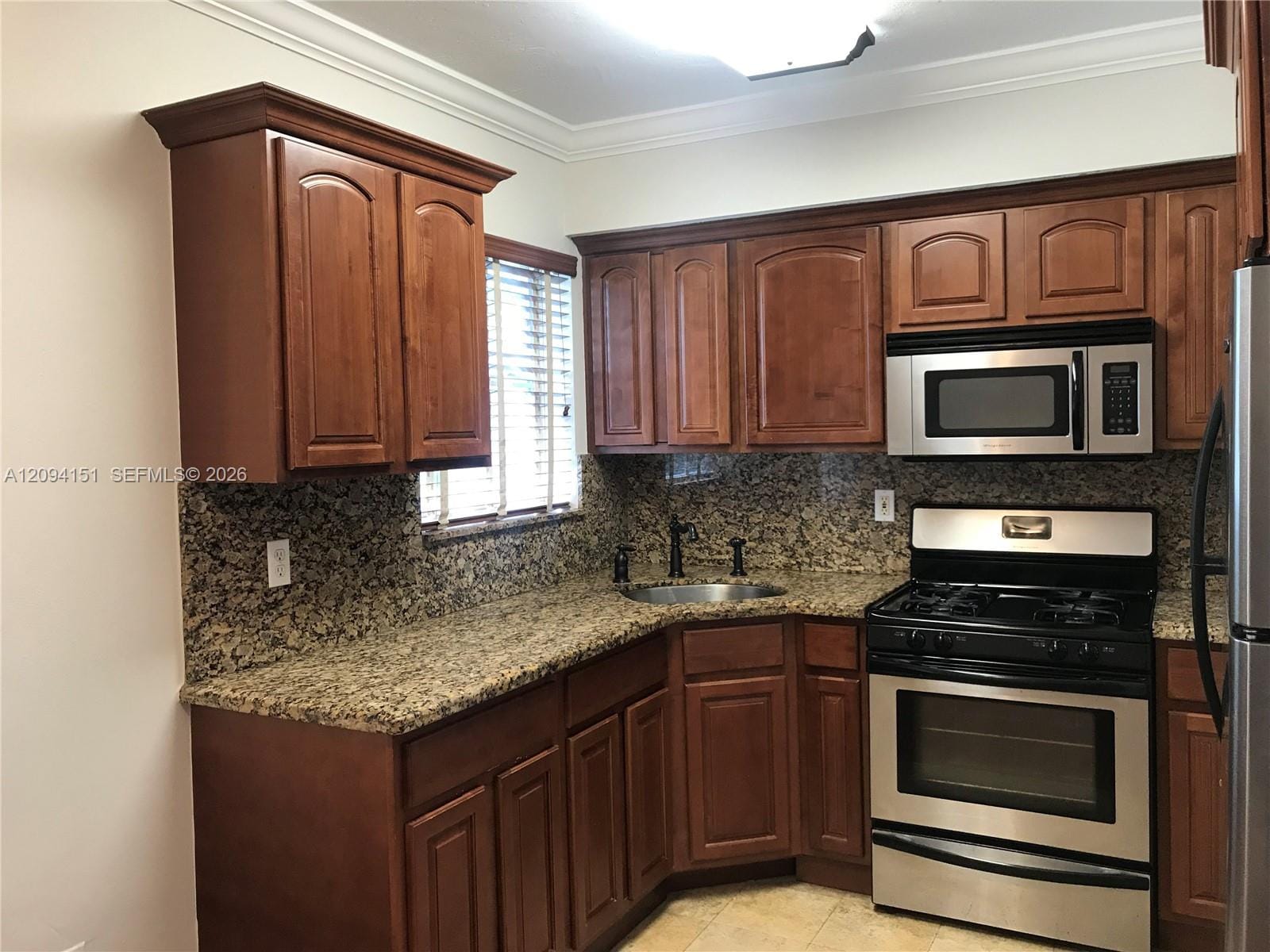 35 Antilla Avenue 2, Coral Gables, FL 33134 photo 4