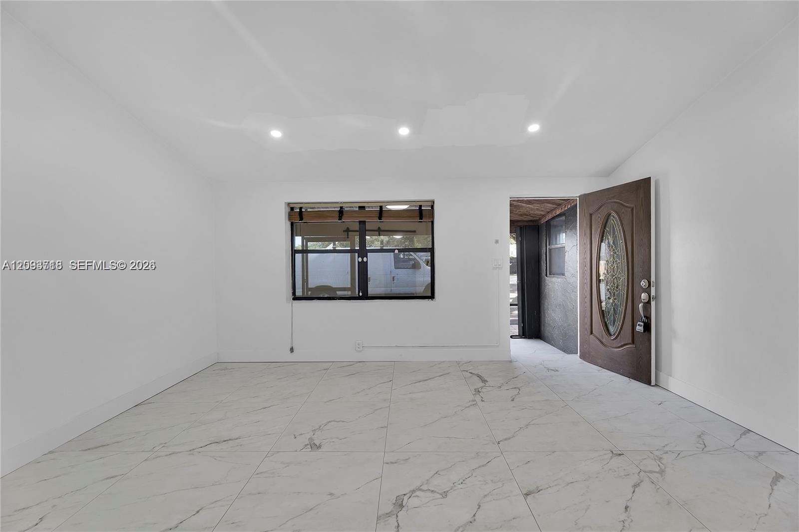 4837 SW 28th Avenue — photo 7