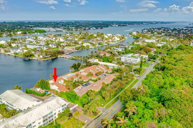 6550 N Ocean Boulevard 1, Ocean Ridge, FL 33435