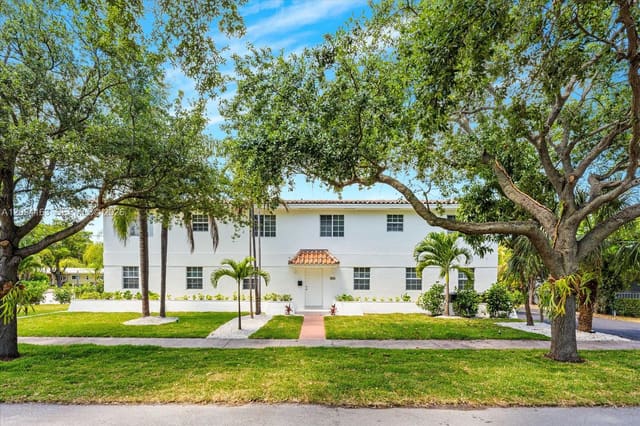 3619 S Le Jeune Road 2, Coral Gables, FL 33134
