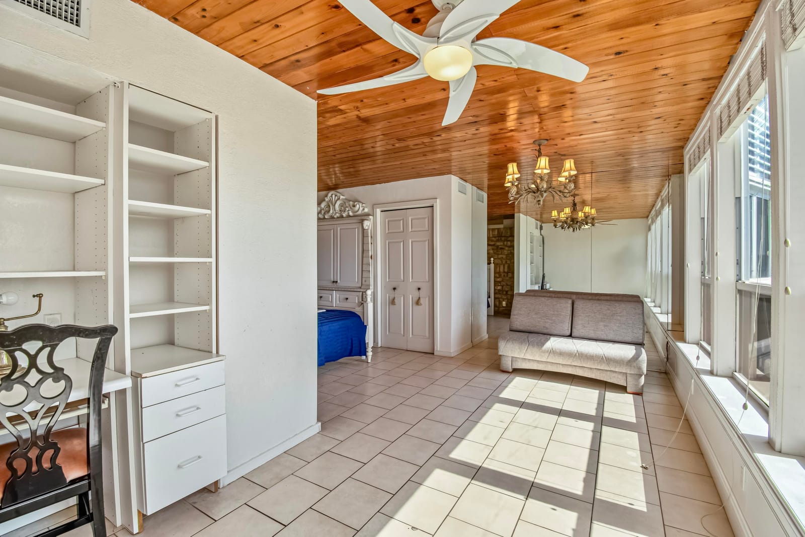2012 ASHBY C 2012, Deerfield Beach, FL 33442 photo 16