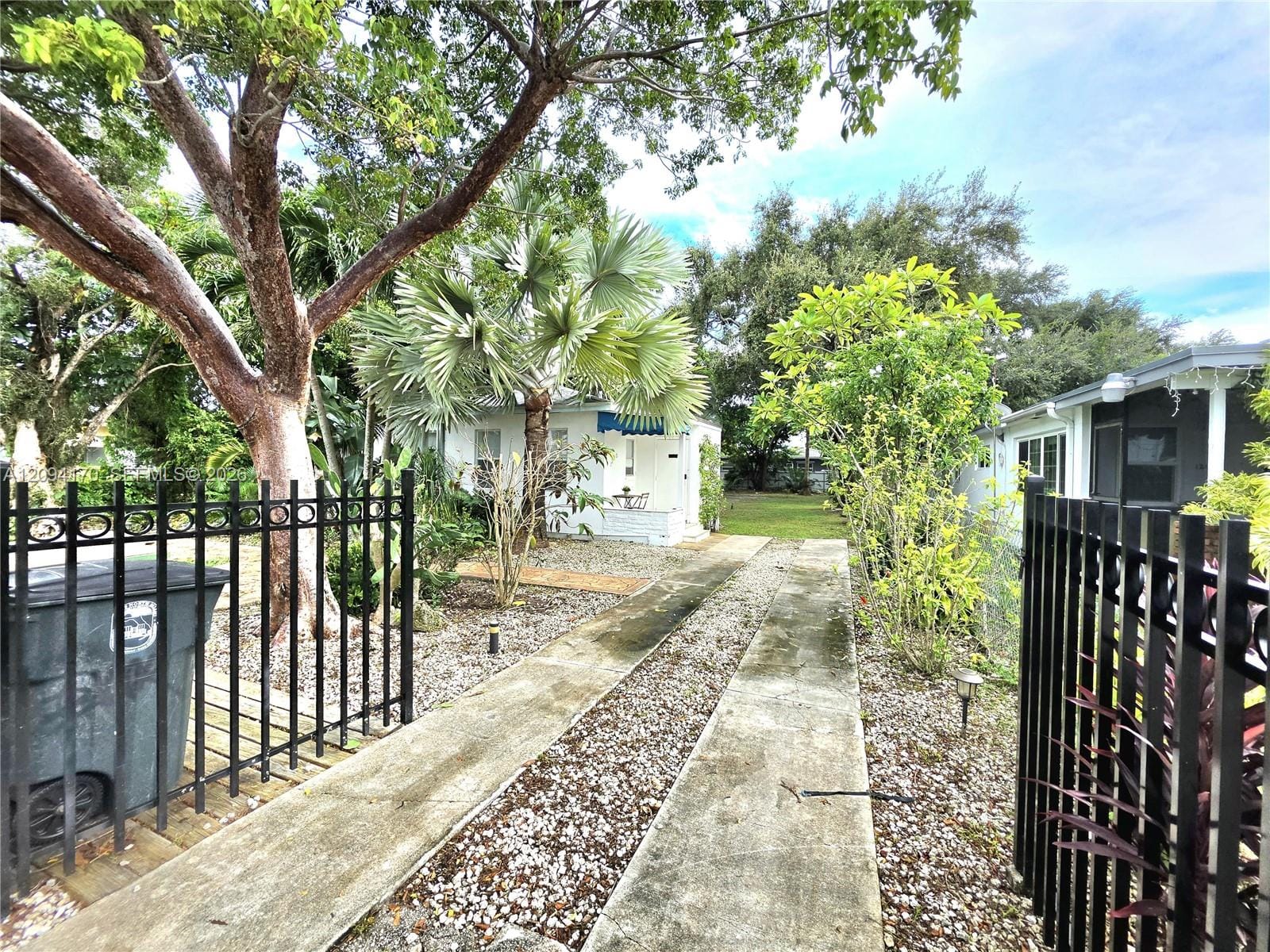 1220 NE 128th Street — photo 3