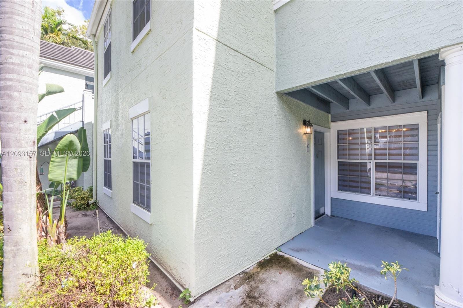 1020 Crystal Way C — photo 2