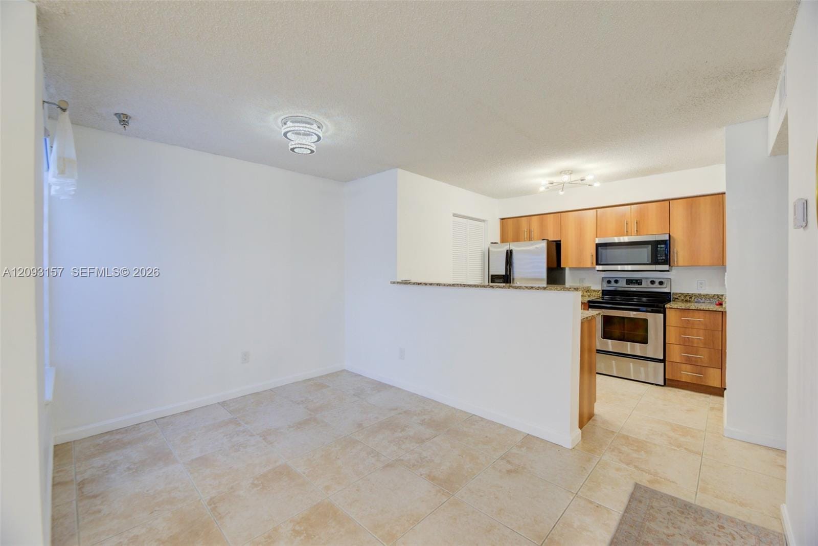 1020 Crystal Way C — photo 11