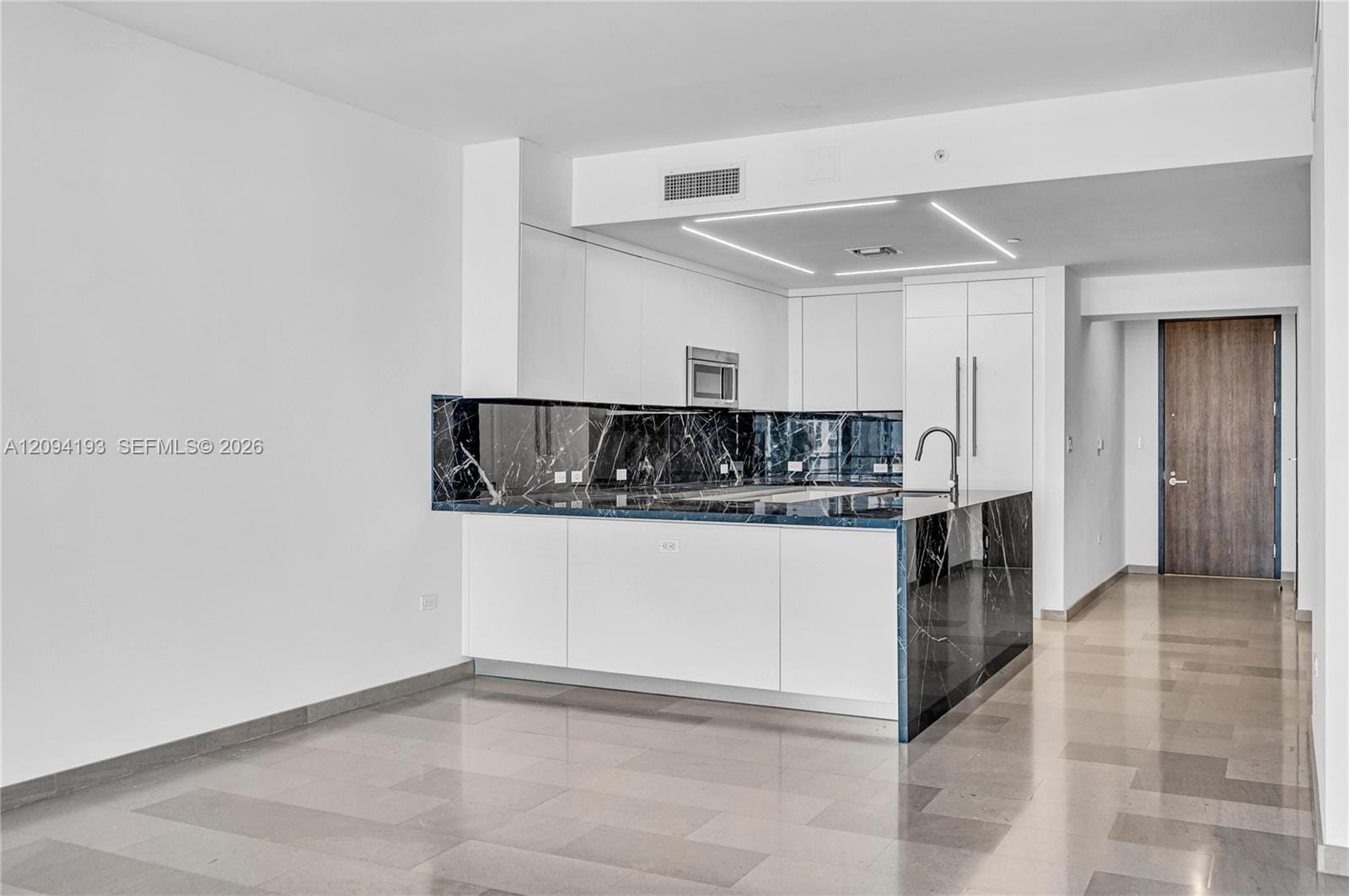 88 SW 7th Street 806, Miami, FL 33130 photo 20