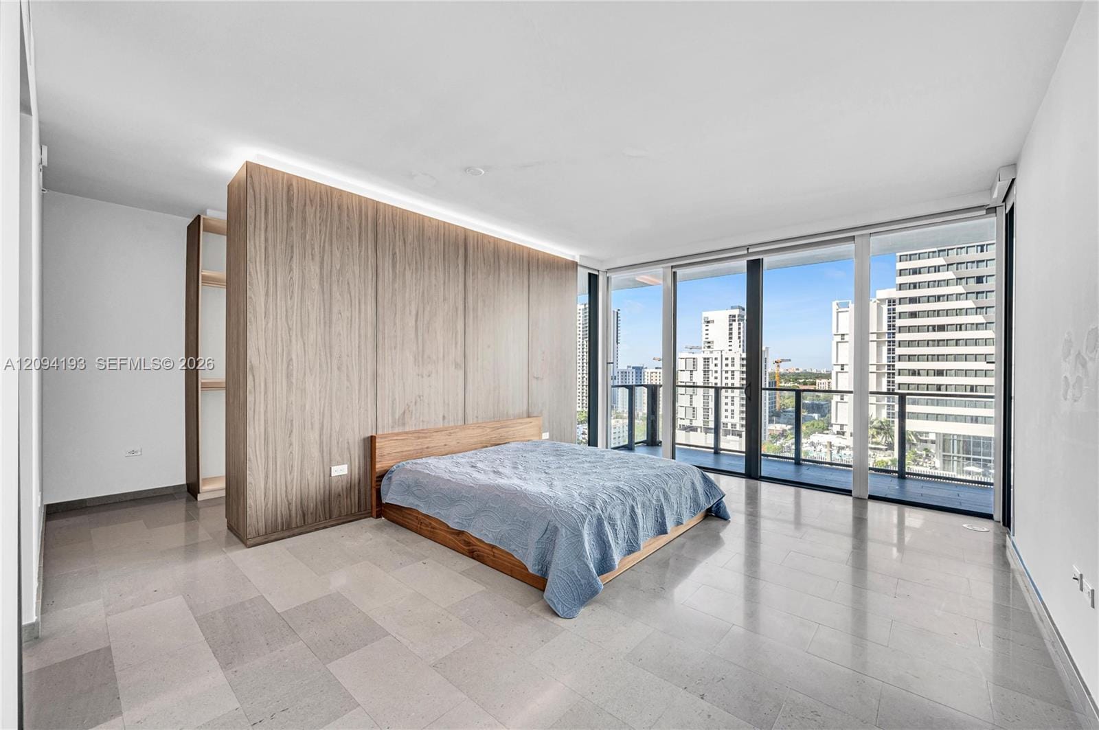 88 SW 7th Street 806, Miami, FL 33130 photo 28