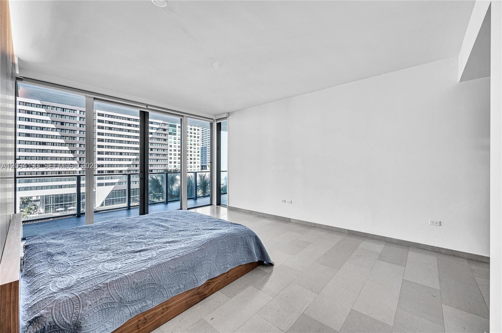 88 SW 7th Street 806, Miami, FL 33130 photo 29