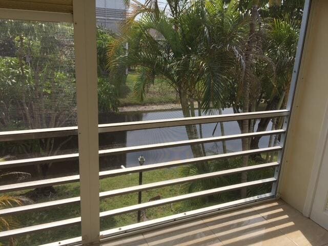 4222 INVERRARY Boulevard 4813, Inverrary Gardens, Lauderhill, FL
