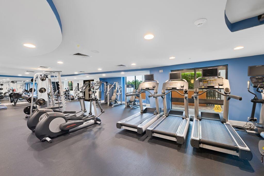 100 N FEDERAL Highway 1126, Fort Lauderdale, FL 33301 photo 24