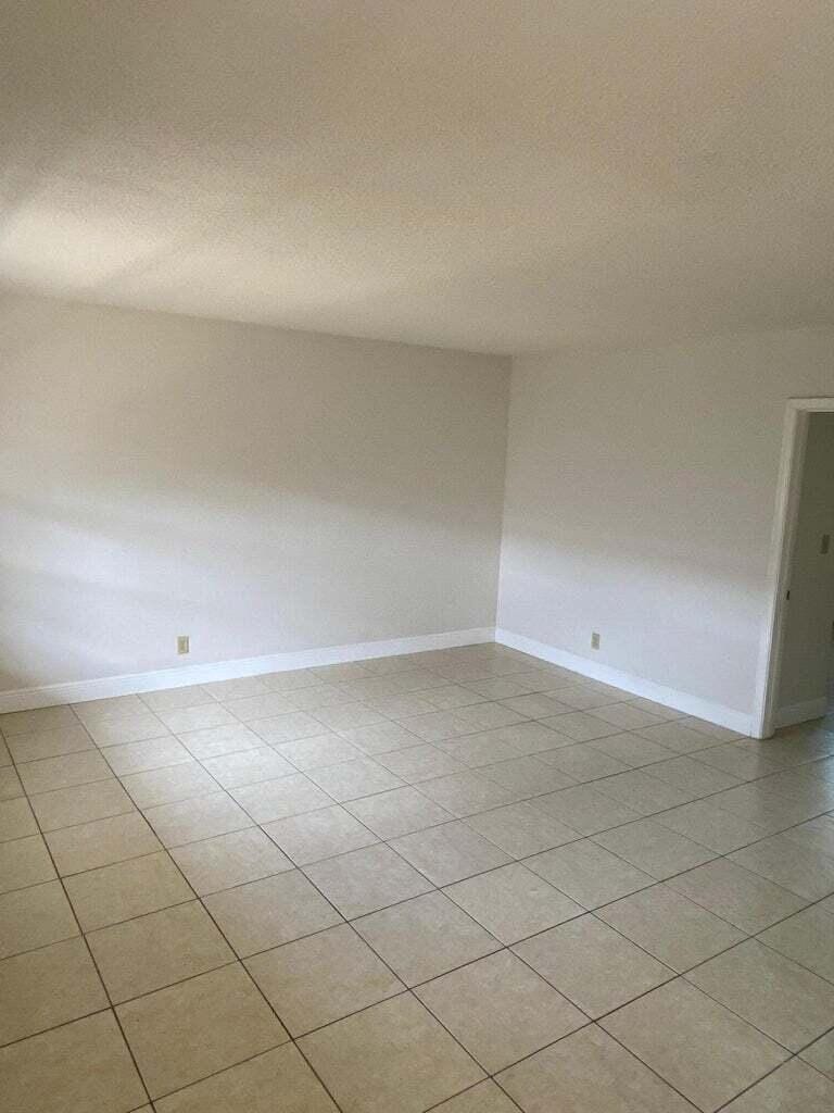 220 SW 8TH Street #2, Fort Lauderdale, FL 33315 photo 3