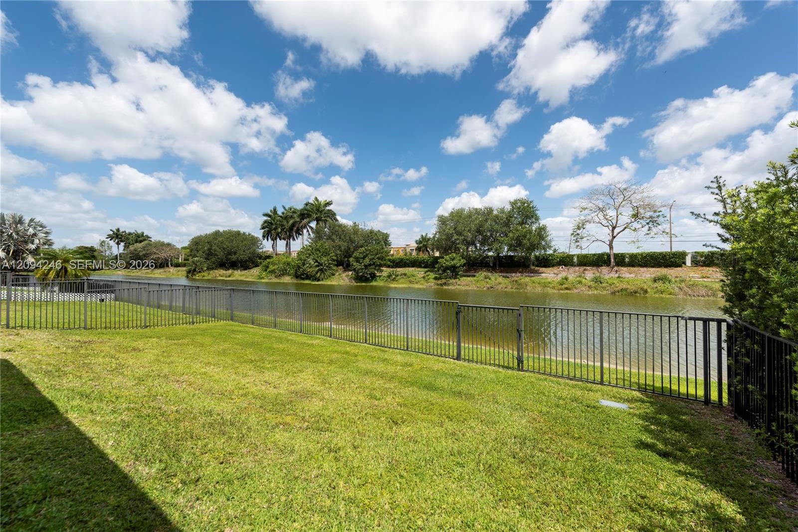 8513 NW 41st Street -, Cooper City, FL 33024 photo 29