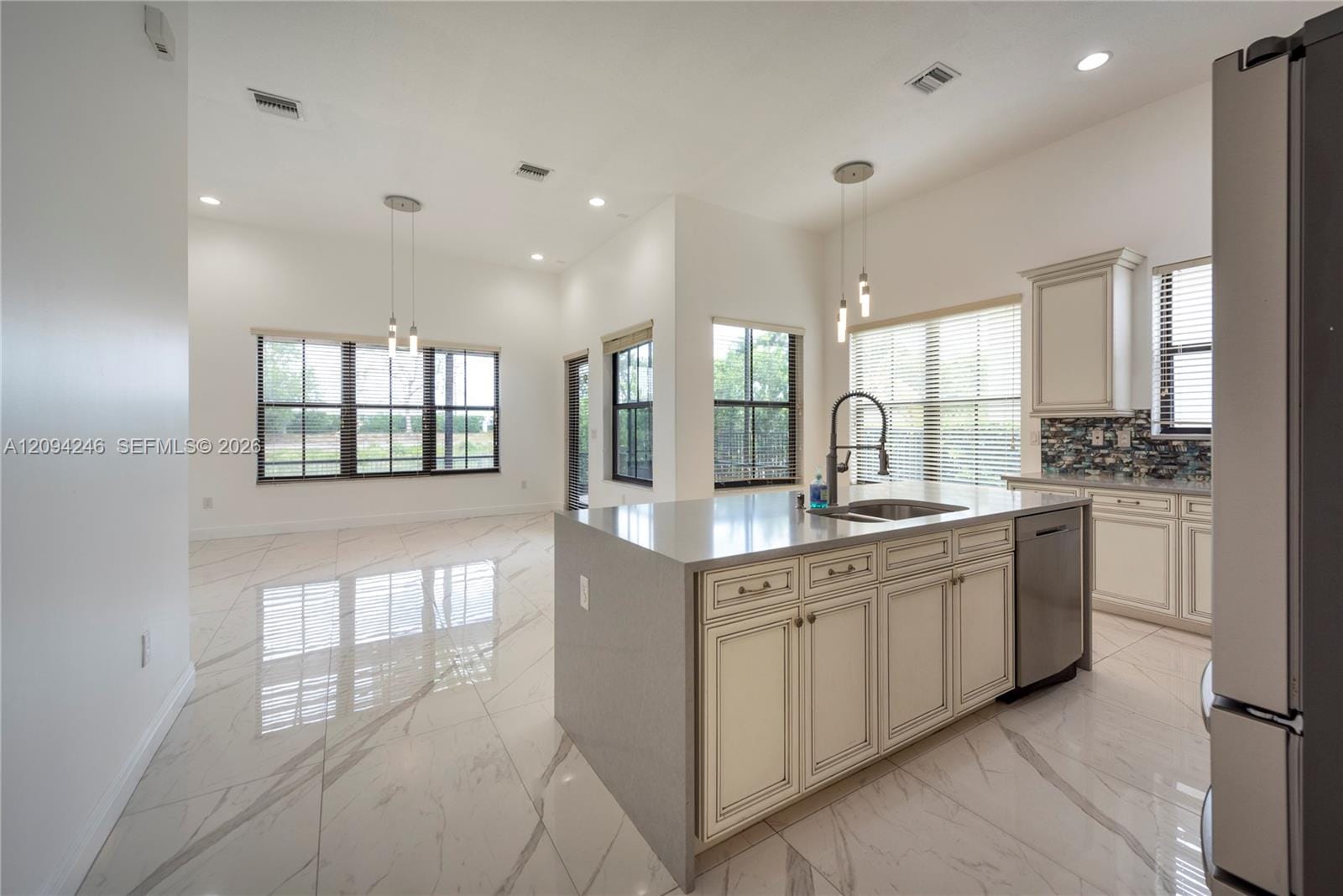 8513 NW 41st Street -, Cooper City, FL 33024 photo 9