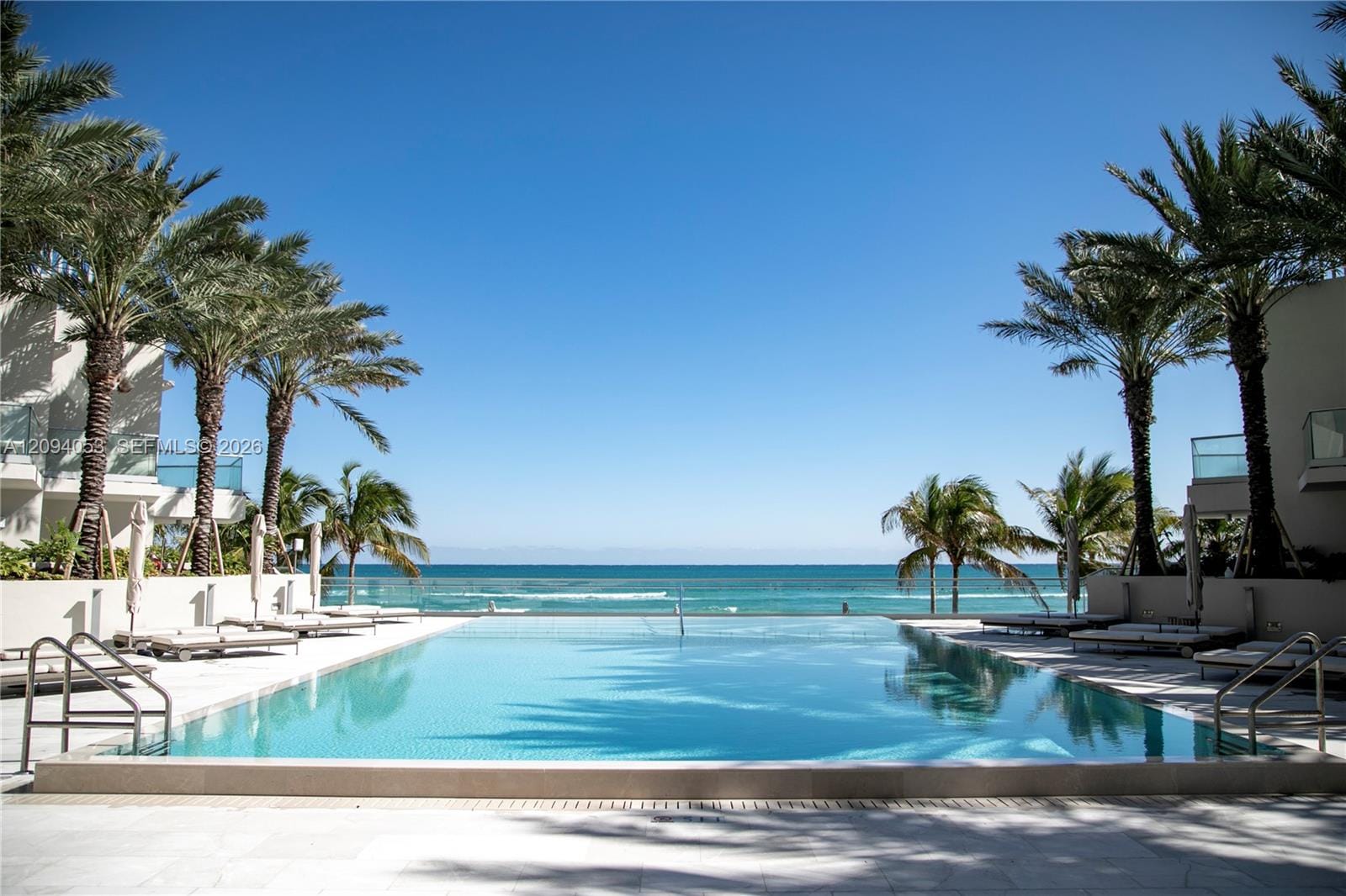 18501 Collins Avenue PH5204, Sunny Isles Beach, FL 33160 photo 23